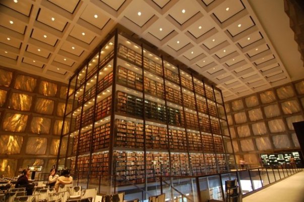 Beineck Rare Book e Manuscript Library